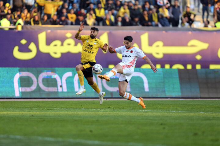 سایه روشنهای هفته دوازدهم؛ موتور خاموش سرخابیها، خط آتش مرگبار سپاهان