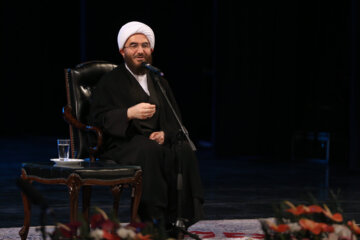 نهضت فاطمی از انقلاب اسلامی در برابر فتنه ها محافظت کرد