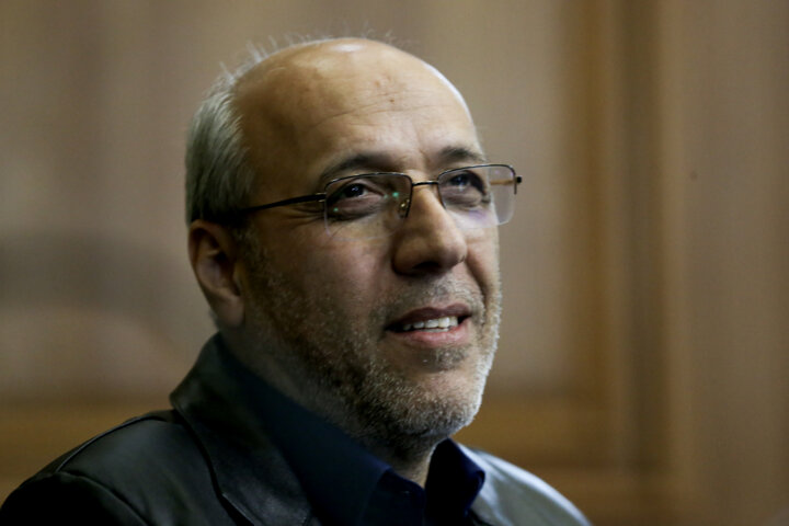 شهرداری بدون اجازه شورا یک شرکت مهم را منحل کرد/فاوا نباید به جای همه تصمیم بگیرد