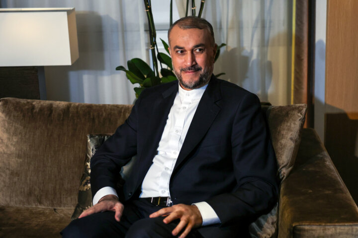 دومین روز سفر وزیر خارجه به ژنو