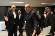 Amir Abdollahian trifft sich mit seinem jordanischen Amtskollegen