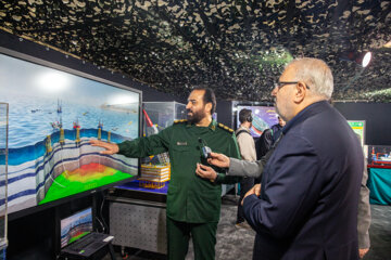 Raisi visita logros del Centro de Construcción de la Base Jatam Al-Anbiya