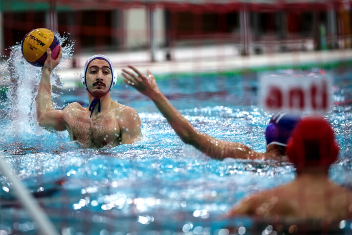 خاکبان: تیم ملی واترپلو به اندازه فوتبال و بسکتبال باید حمایت شود