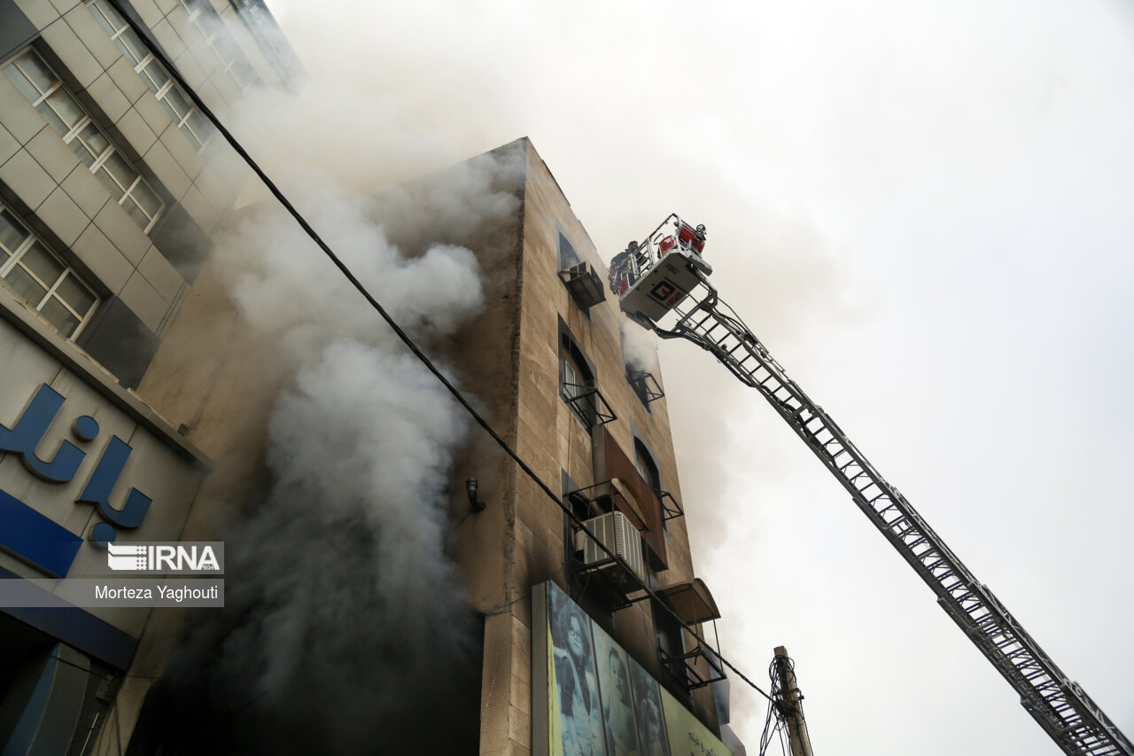 آتش سوزی در بخشی از هتل  پیام زنجان مهار شد