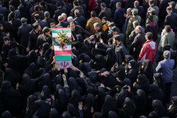 پیکر یک شهید گمنام دفاع مقدس به شهرستان مرزی خواف منتقل شد