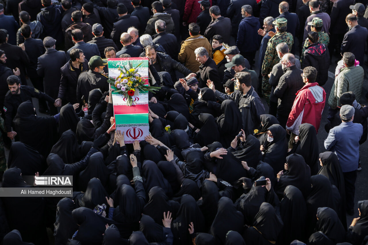 پیکر یک شهید گمنام دفاع مقدس به شهرستان مرزی خواف منتقل شد