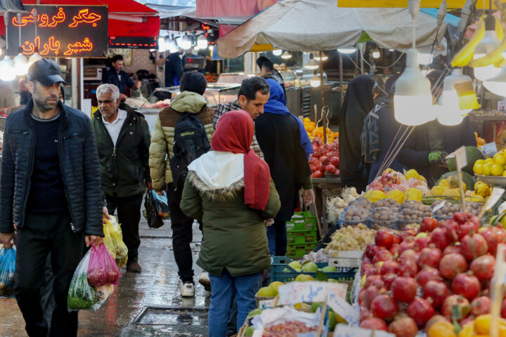 خرید شب چلّه در بازار رشت