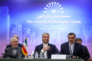 «حسین امیرعبداللهیان» وزیر امور خارجه در هفتمین اجلاس گفت‌وگوی تمدن های باستانی با عنوان «مجمع تمدن های کهن»