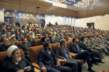 نشست توسعه زنجیره‌های ارزش فعالان اقتصادی گلستان با حضور رئیس‌جمهور