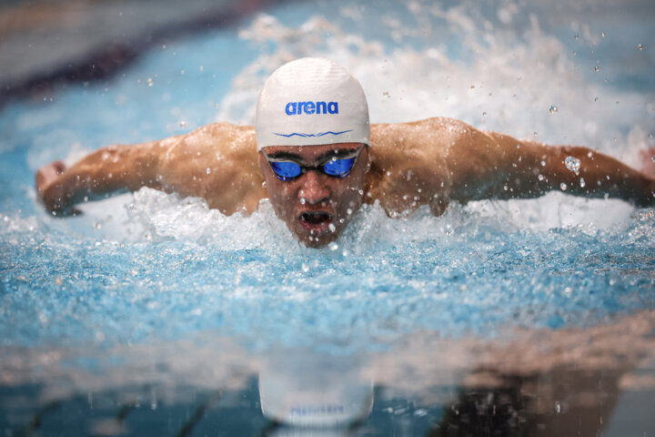 شناگر شیرازی نخستین مدال جوانان آسیا را برای فارس به ارمغان آورد