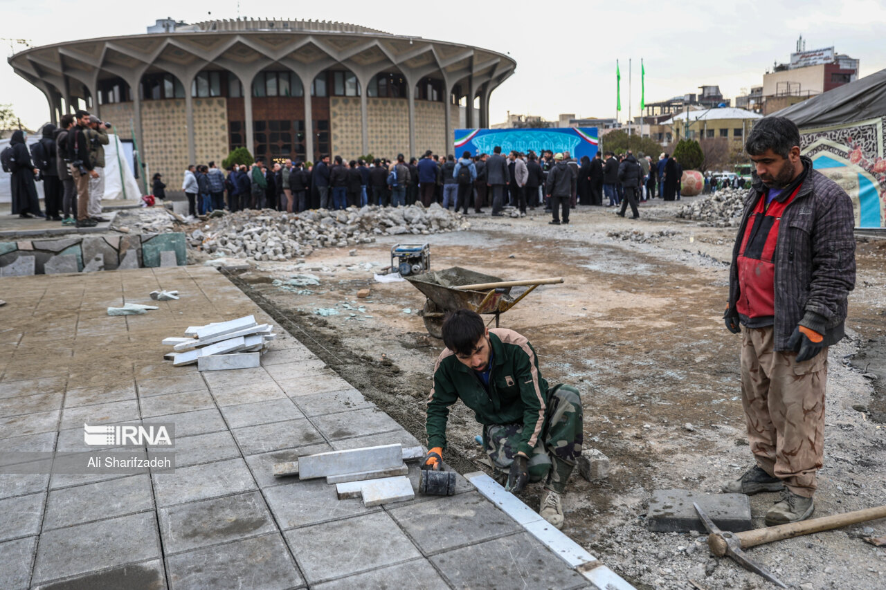 بهره‌برداری از حریم تئاتر شهر یک سال زمان می‌برد/ ساختمان پنهان نمی‌شود