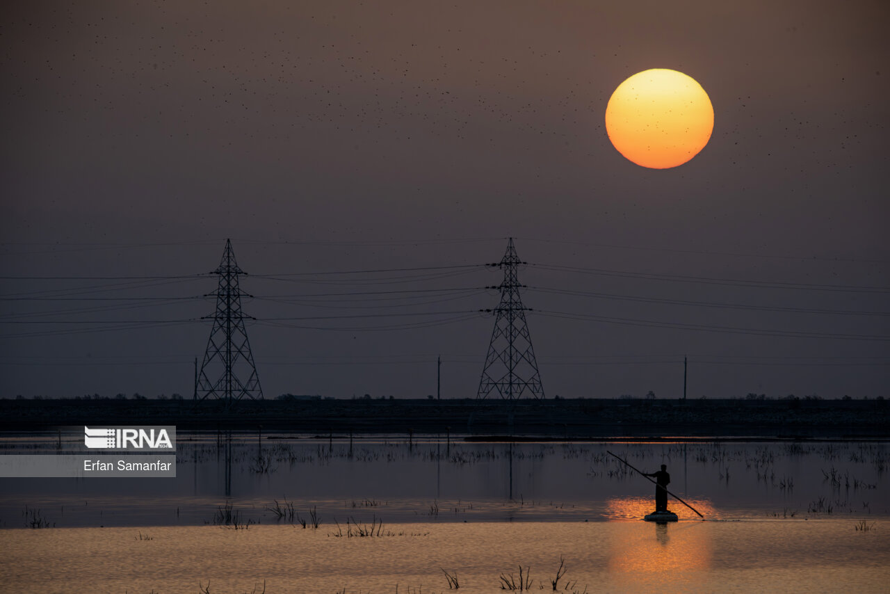 ماهیگیری با بلم در تالاب بین المللی هورالعظیم