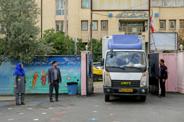 Shiraz schools distributed free milk