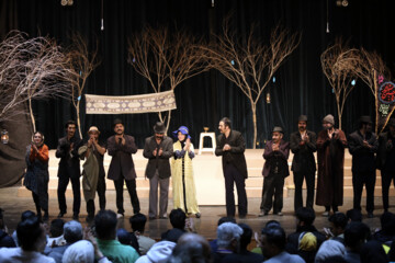 Le 42e Festival international de théâtre Fajr présente les talents du monde entier à Téhéran