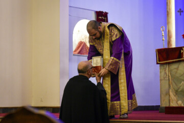 New Year ceremony in Tehran church