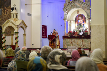 New Year ceremony in Tehran church