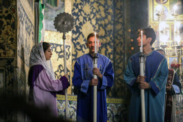 Iranian Christians commemorate the Eucharist at Vank Cathedral