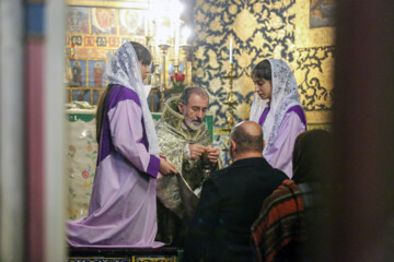 Iranian Christians commemorate the Eucharist at Vank Cathedral