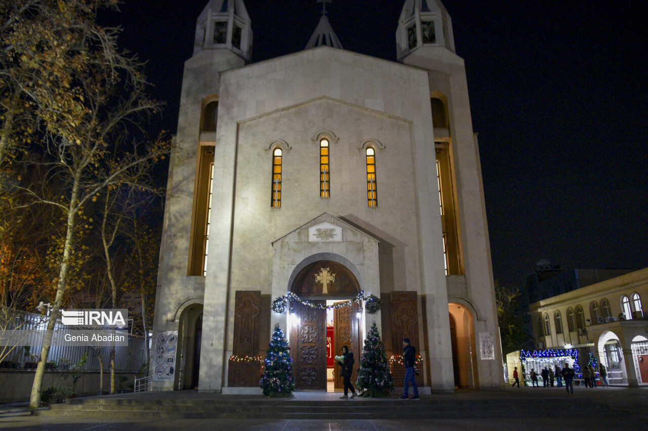 New Year ceremony in Tehran church
