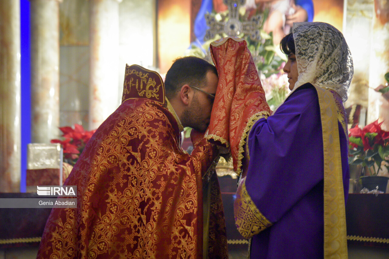 New Year ceremony in Tehran church