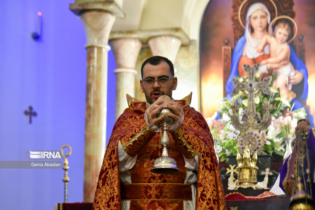 New Year ceremony in Tehran church