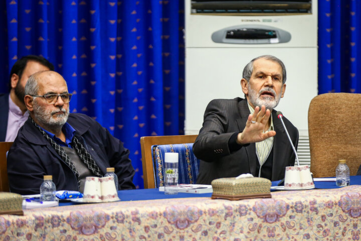 جدال صادق محصولی با اصلاحطلبان و پادرمیانی رئیسجمهور/ بیانیهخوانی سخنگوی جبهه اصلاحات