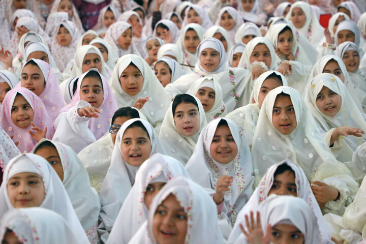 جشن تکلیف دختران در یزد
