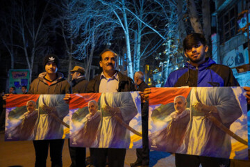 Iranians rally to condemn Kerman terror attacks
