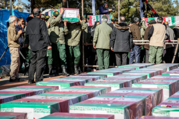 Funeral por los mártires de atentados terroristas en Kerman
