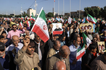 راهپیمایی مردم اهواز در محکومیت حمله تروریستی کرمان