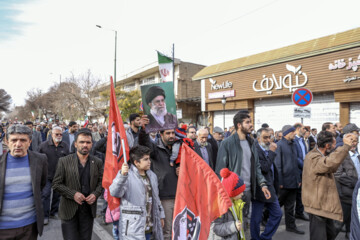 راهپیمایی مردم قزوین در محکومیت حمله تروریستی کرمان