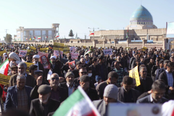 راهپیمایی مردم بیرجند در محکومیت حمله تروریستی کرمان