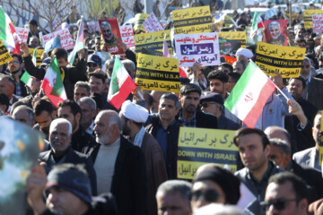 راهپیمایی مردم بیرجند در محکومیت حمله تروریستی کرمان