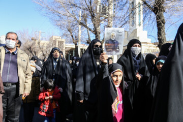 Manifestations dans les villes iraniennes pour condamner l'attaque terroriste de Kerman