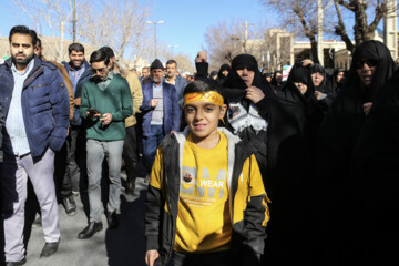Manifestations dans les villes iraniennes pour condamner l'attaque terroriste de Kerman