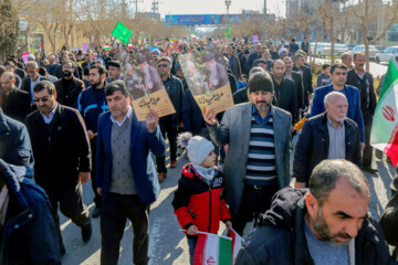 راهپیمایی مردم بجنورد در محکومیت حمله تروریستی کرمان