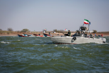 رژه دریایی مشترک ایران و عراق در اروند رود