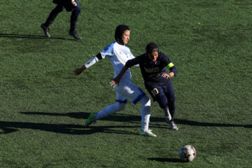 Bam Khatoon defeats Malavan in Iran's Kowsar Women's Football League