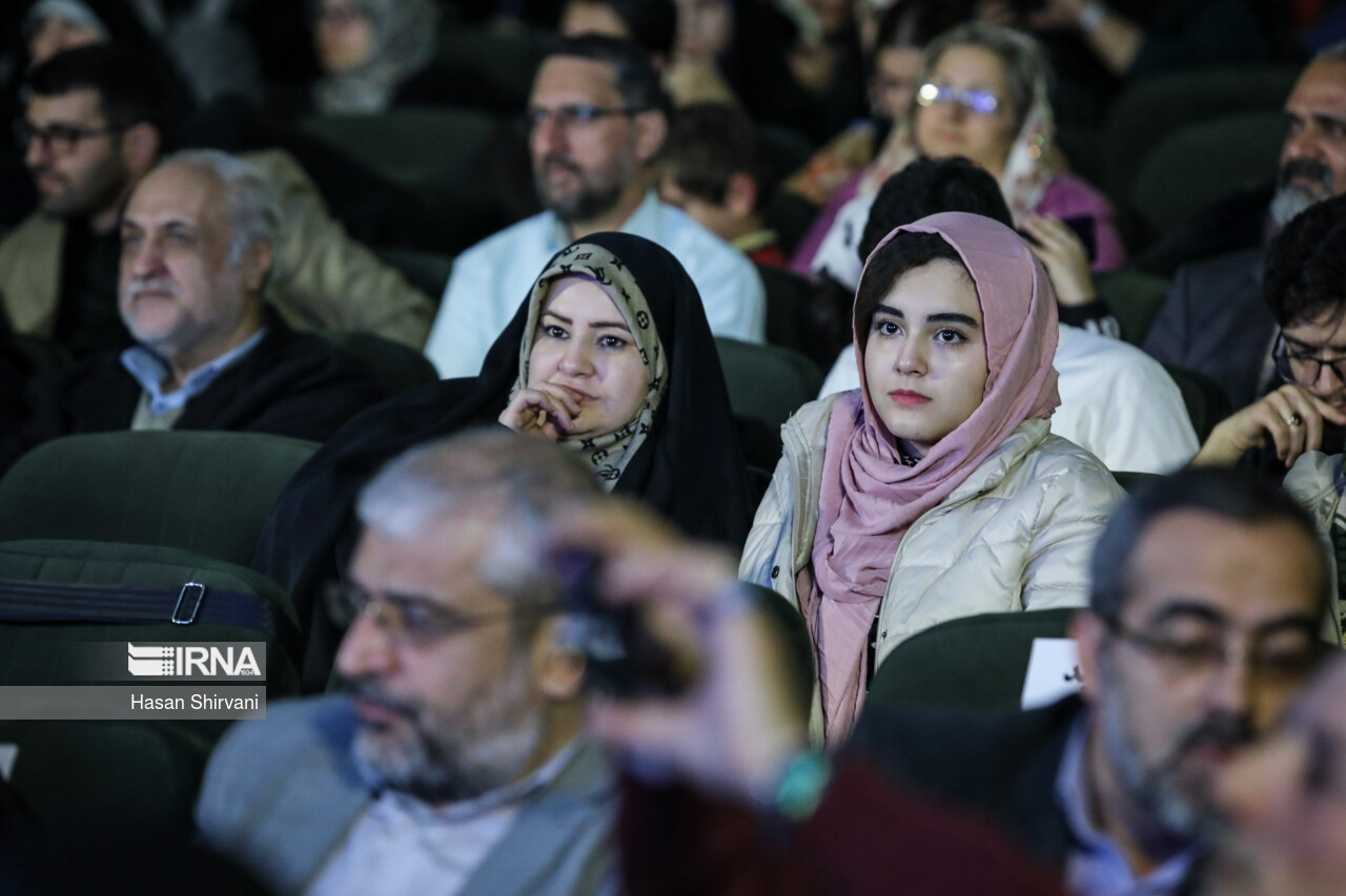 افتتاحیه چهاردهمین جشنواره مردمی فیلم عمار