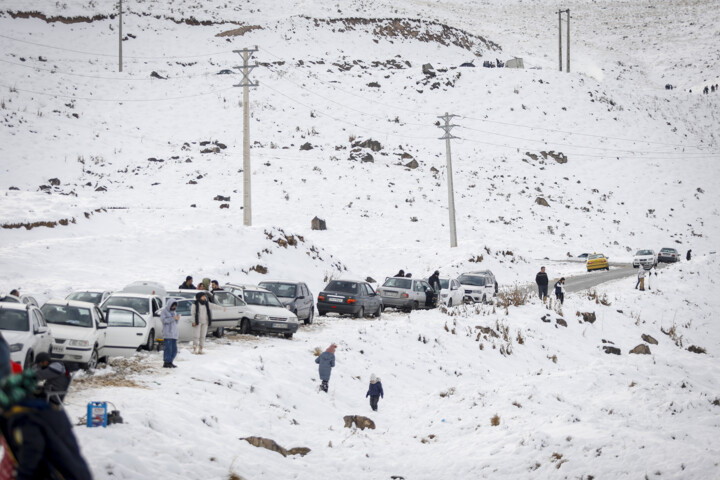 نجات ۲ کوهنورد گرفتار در بهمن/ چندین نفر در اشترانکوه، تهران و بینالود مفقود هستند