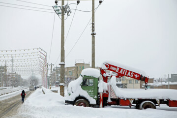 Fuerte nevada en la provincia de Azerbaiyán Oriental