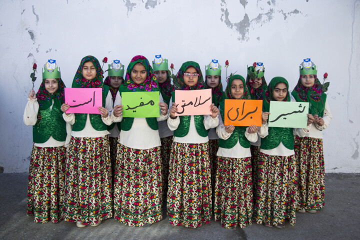 پیشبینی بودجه پایدار برای توزیع شیر رایگان در مدارس 2 پیشبینی بودجه پایدار برای توزیع شیر رایگان در مدارس