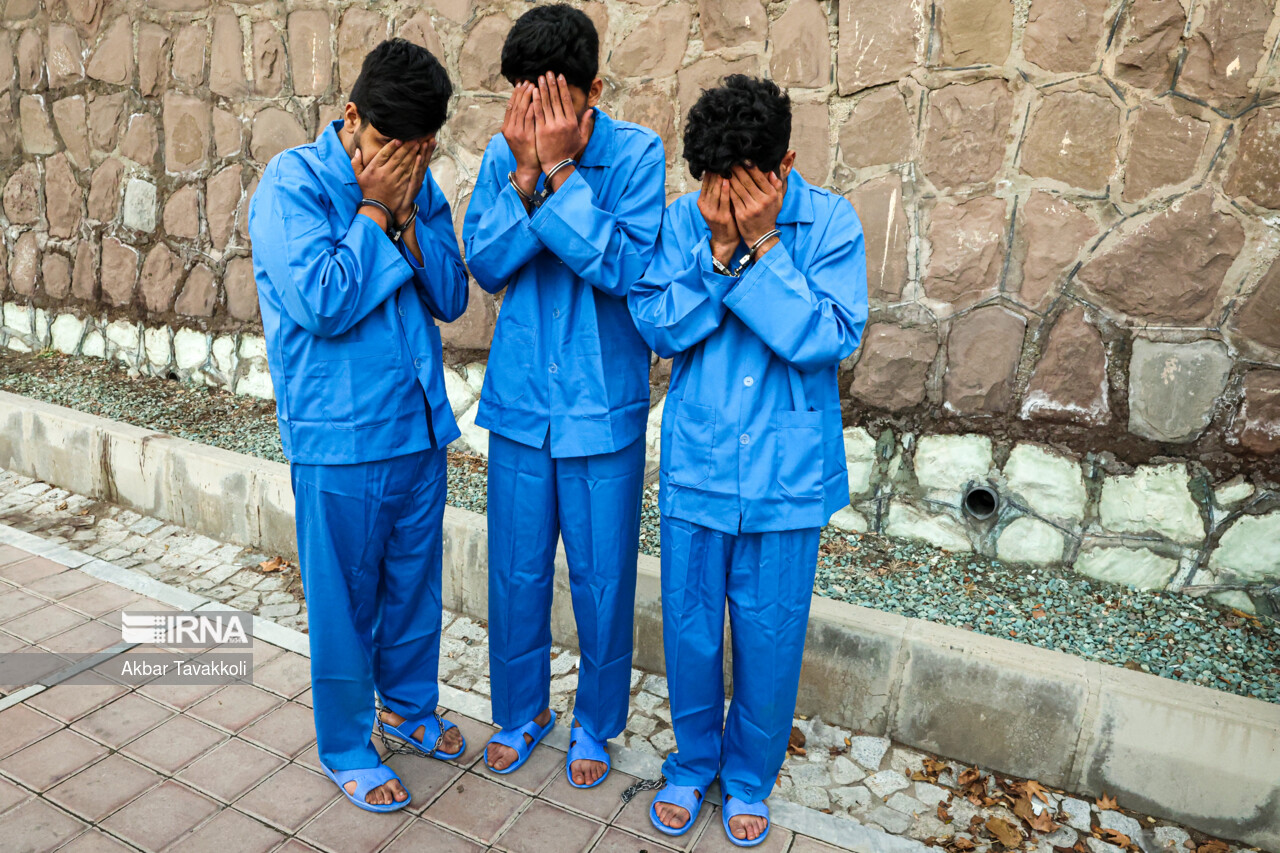 بازداشت سارق زورگیر از نوجوانان در ری