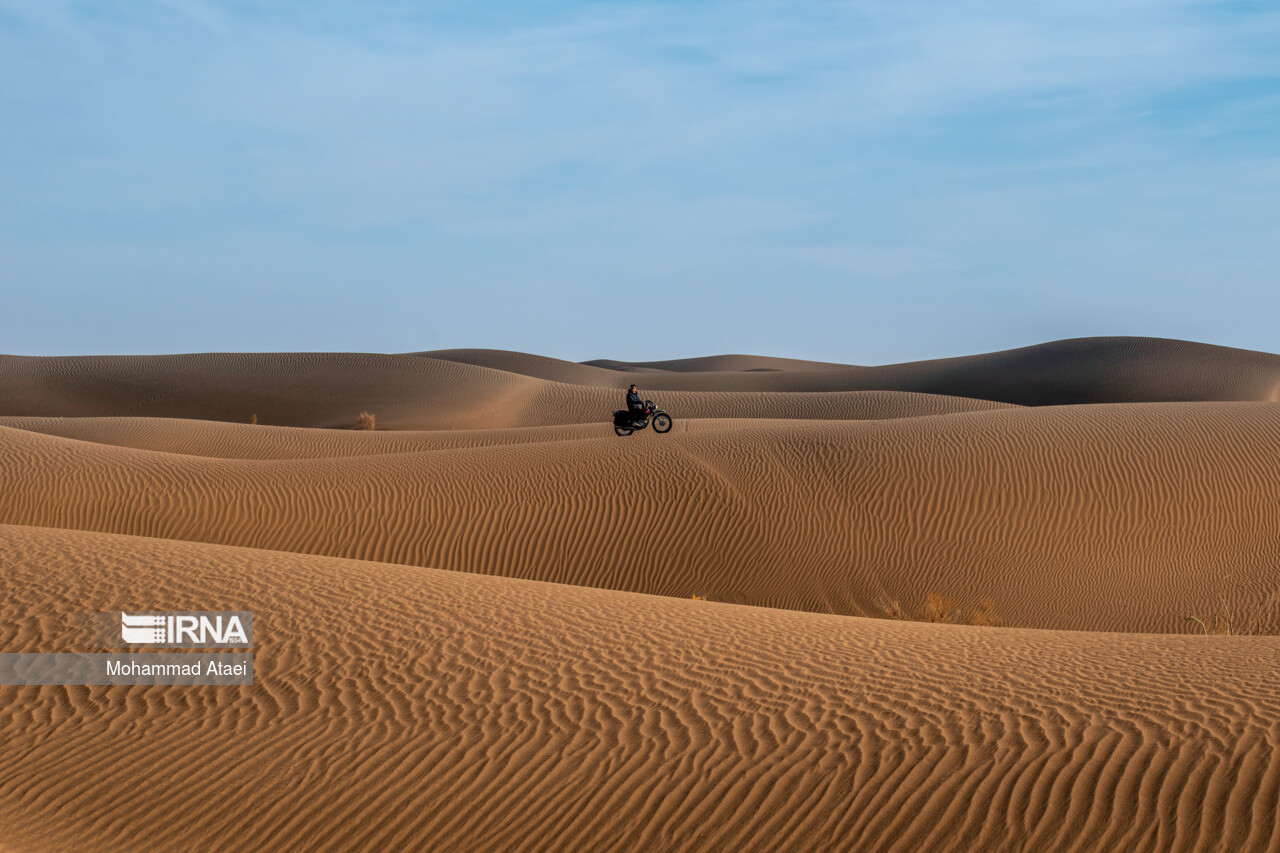 ۵۰۰ نفر در همایش ملی کویرنوردی ایران در بشرویه ثبتنام کردند ۵۰۰ نفر در همایش ملی کویرنوردی ایران در بشرویه ثبتنام کردند
