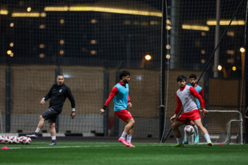 Entrenamiento del equipo nacional de fútbol de Irán en Doha