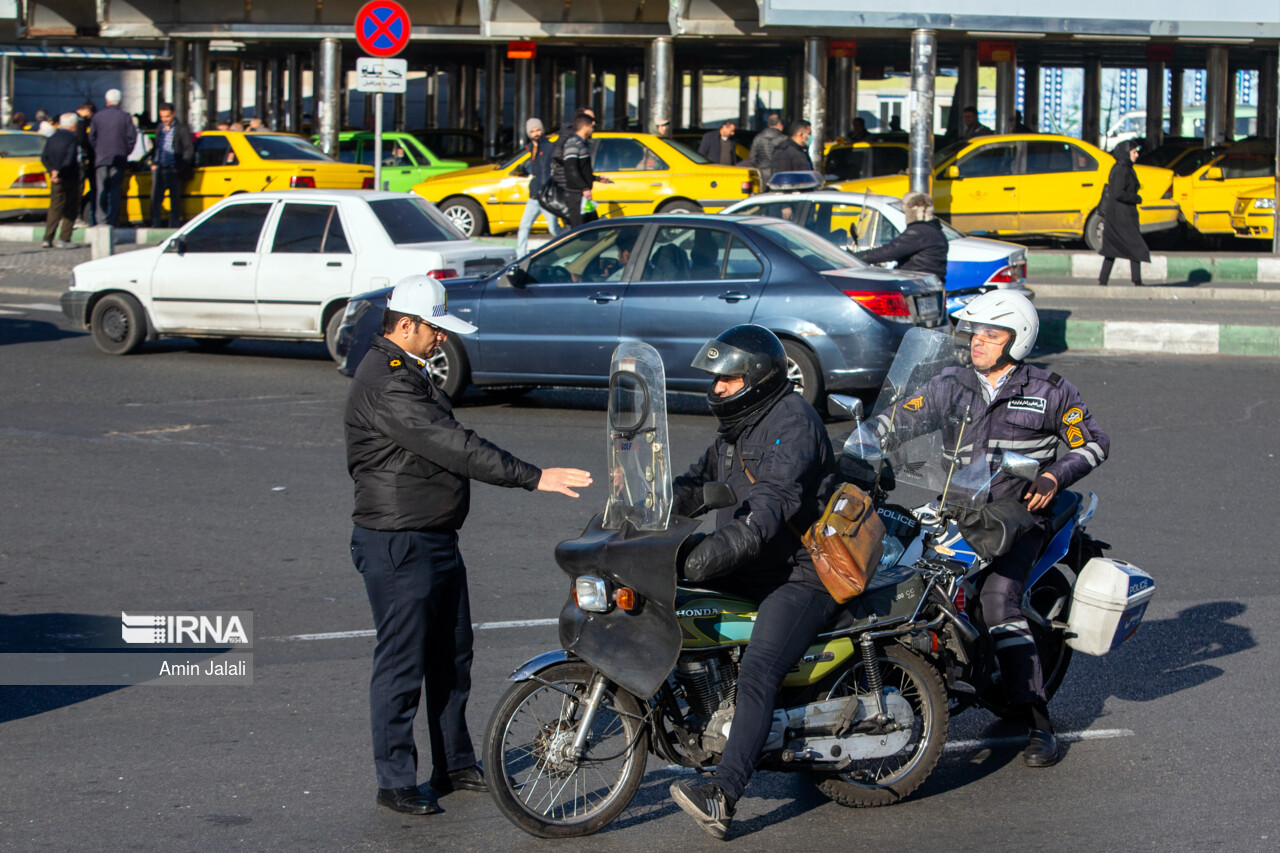 اعمال قانون ۹۳ هزار موتورسیکلت سوار متخلف در ۱۵ روز