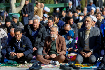 نماز طلب باران در اصفهان