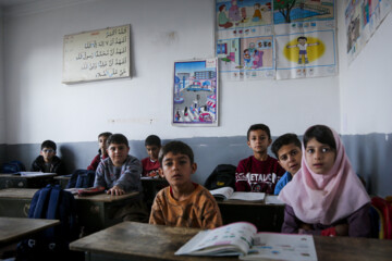 بچه های مدرسه روستای کاکوذکریا