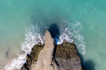 La isla de Hengam en el Golfo Pérsico 