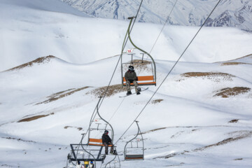 Ouverture de la station de ski de Tochal à Téhéran